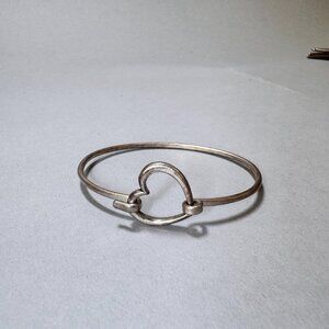 James Avery Retired Hammered Sterling Silver 925 Heart Hook-On Bracelet